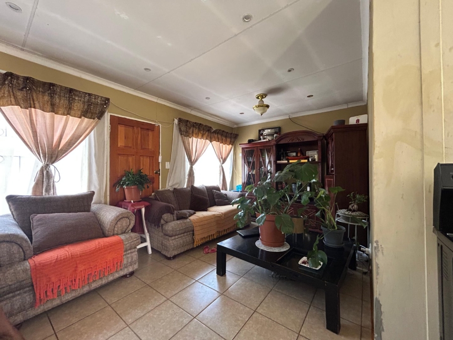 3 Bedroom Property for Sale in Vista Park Free State